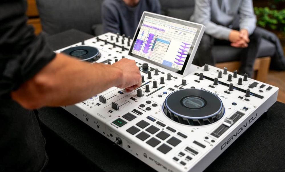 Dj контроллери Denon DJ Prime GO+, Prime 4+, Sc Live4