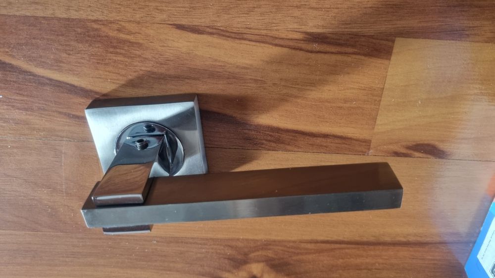 Klamka srebrna satynowa