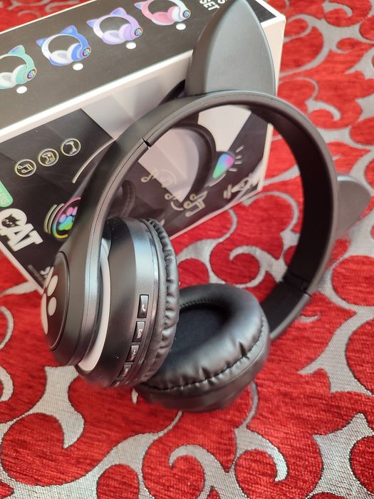 Навушники з підсвіткою CAT, STN-28