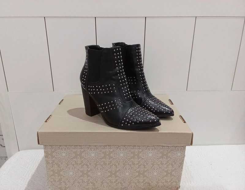 czarne botki marki Glamorous roz. 39 wkładka 25 cm