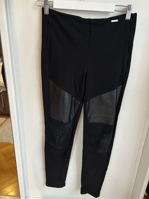 legginsy Guess czarne damskie S wysoki stan na suwak eko skóra zamsz