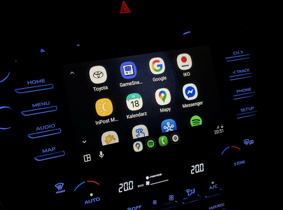 CAŁA POLSKA  Instalacja Apple CarPlay i Android Auto Toyota Rav4 Corolla Camry