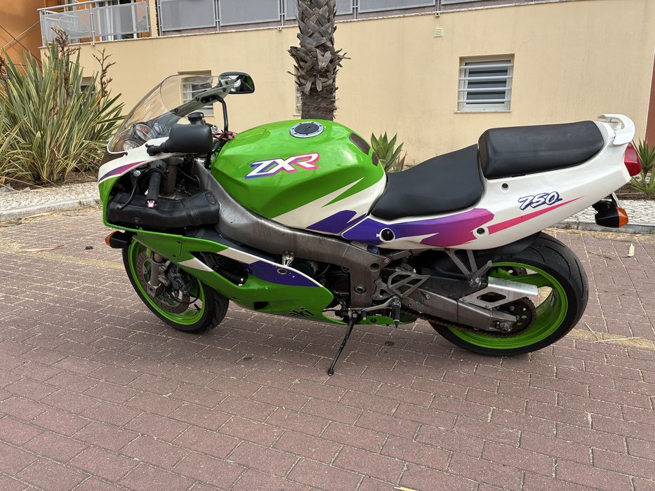Kawasaki Zxr 750 Ninja