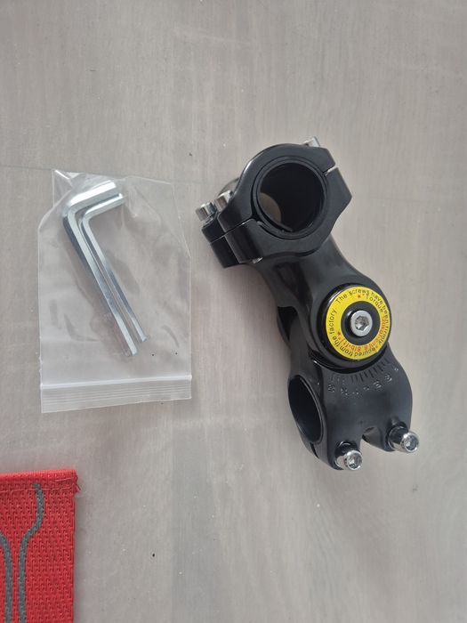 Uchwyt mocowanie do kija kamery sportowej Insta360 Dji GoPro