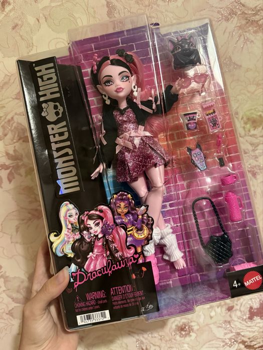 Monster High Лялька Дракулаура "Монстро-класика" нова g3 монстр хай будинок іграшок