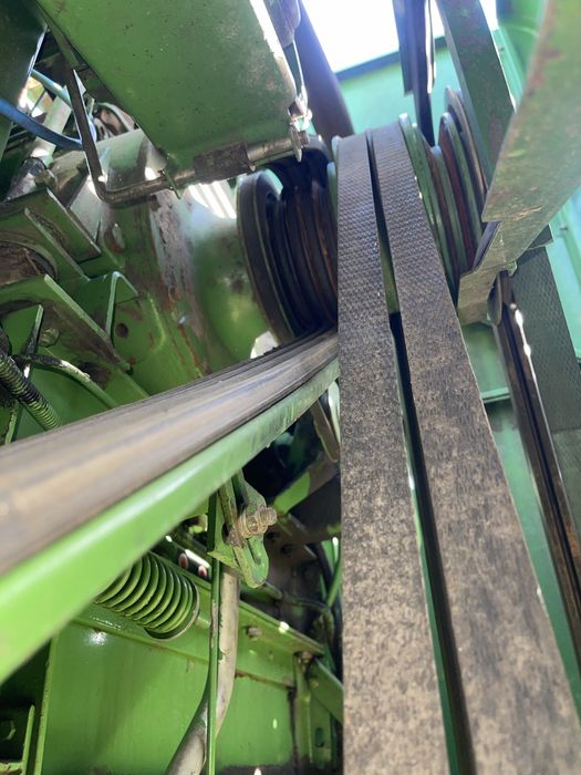 Комбайн John Deere 1065