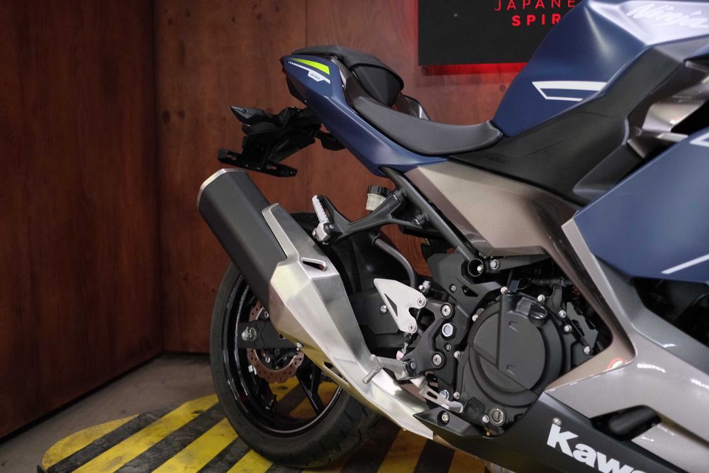 Kawasaki Ninja 400 із Японії