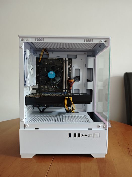Komputer gamingowy Intel i5 GTX 970 SSD RGB e-sport akwarium