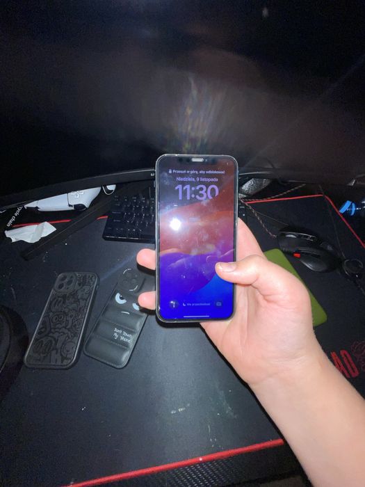Iphone 11 pro idealny stan 95 kondycji baterii