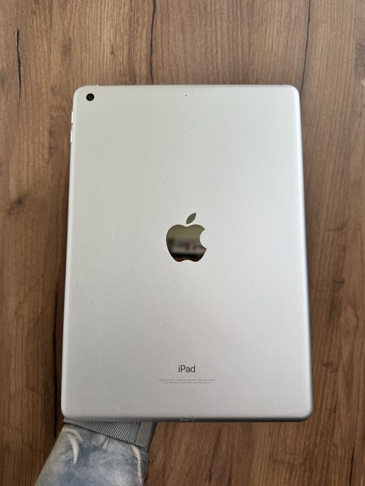 Apple iPad 6 128gb Wi-Fi