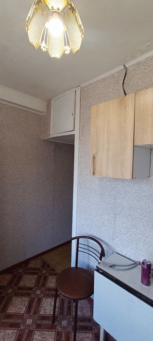 Воскресенський проспект 15(Перова), авторинок,  ТЦ "Квадрат"