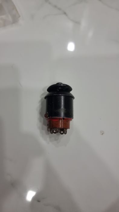 Продам тумблера авиа