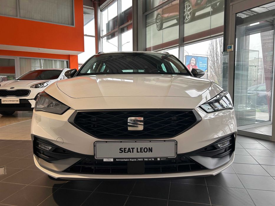 Новий SEAT Leon 2025 FR 1.5 eTSI mHEV DSG (150 к.с.)
