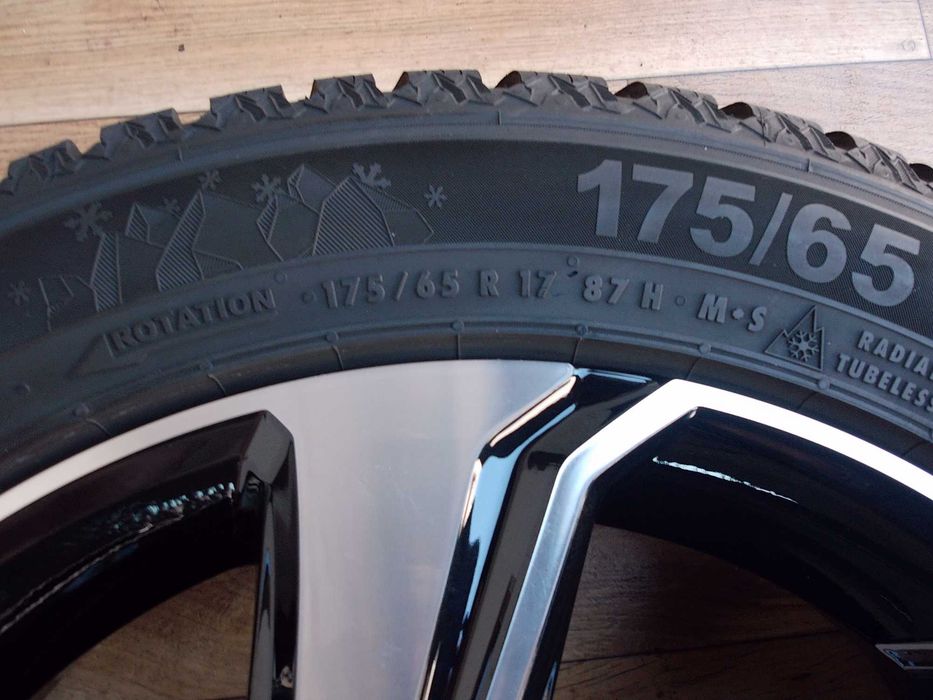 Semperit Speed-Grip 5 175/65/17 87H z 2022r jak nowe!
