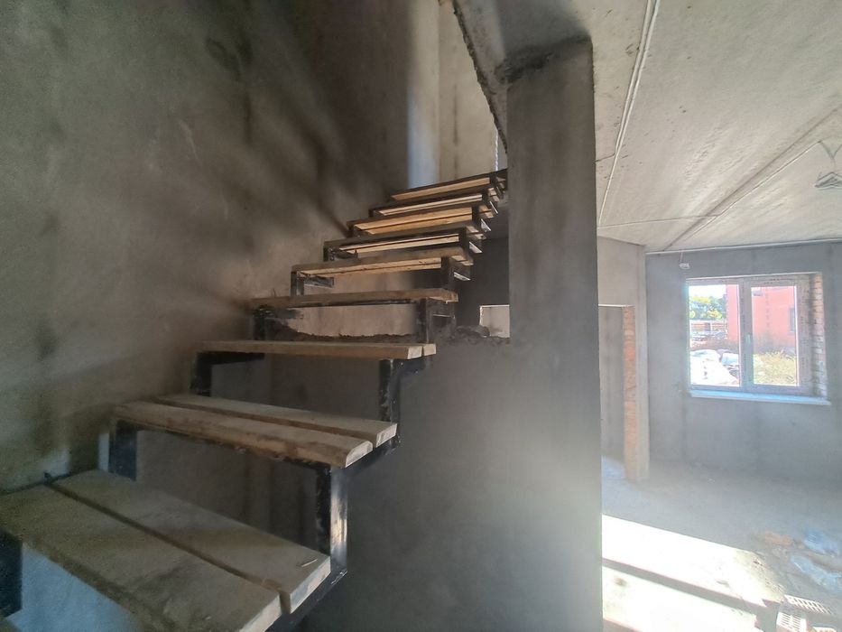 Продам дупликс Замостя Терміново!