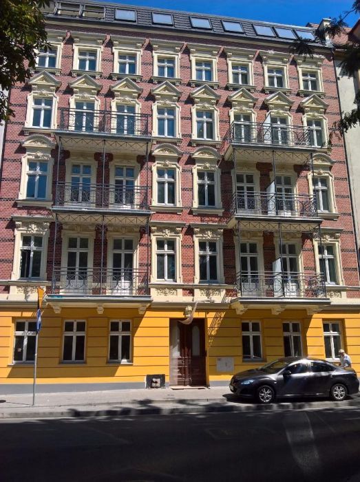 Kierownik budowy, kontraktu, inspektor nadzoru.Hale stalowe prefabryk.