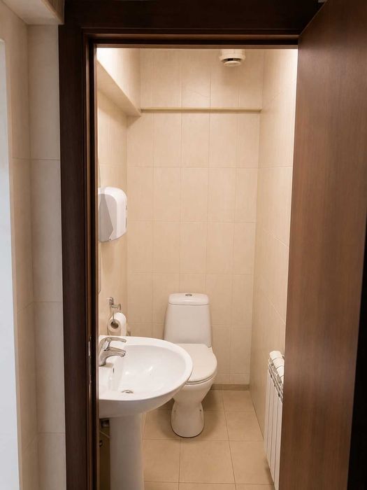 Автономна енергонезалежна офісна будівля 167 м² | Центр Дніпра | Бомбосховище