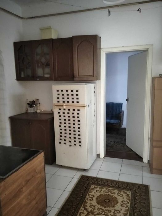 Продам 2 комн. особняк по ул. Карпатской Украины