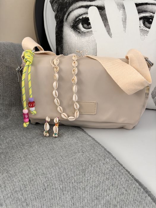 Colar e/ou argolas com búzios