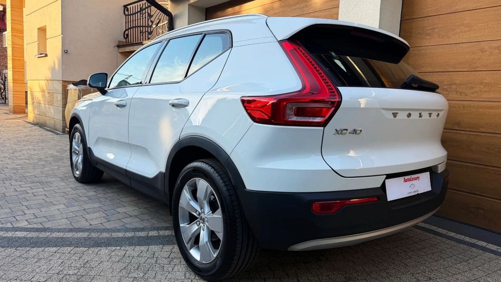 Volvo XC 40 ACC/Keylessgo/ grz.kier/Hak