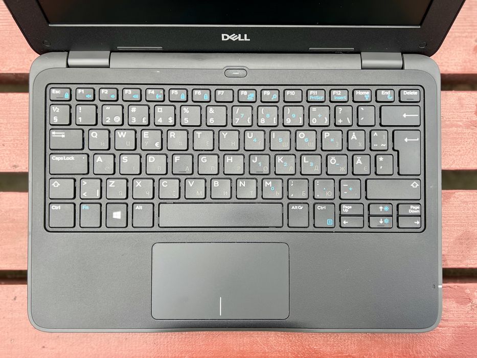 Ноутбук Dell Latitude 3190/Pentium N5000/4GB+256GB/11.6"HD/Бюджетний