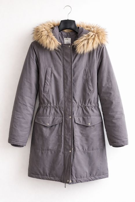 Ciepła zimowa kurtka House szara z kapturem