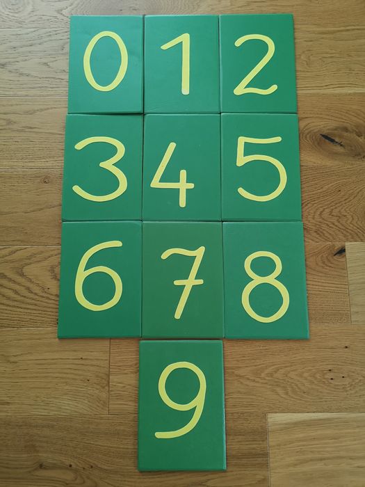 Szorstkie cyfry Montessori