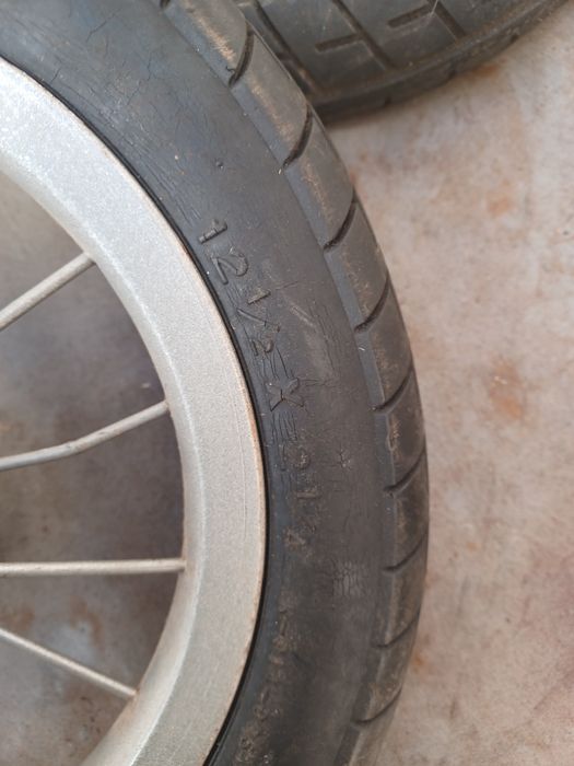 Rodas carrinho bebé pneu com camara ar