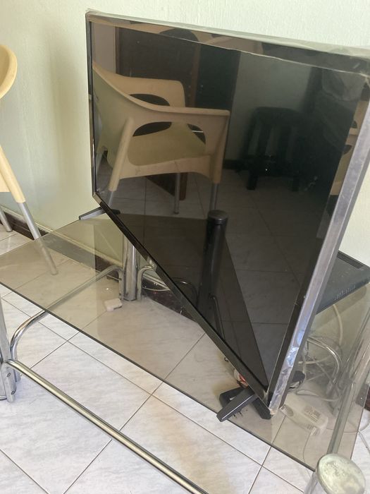 TV LG 32 polegadas em bom estado de funcionamento