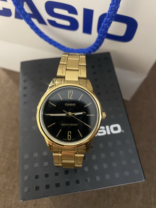 Продам годинник Casio
