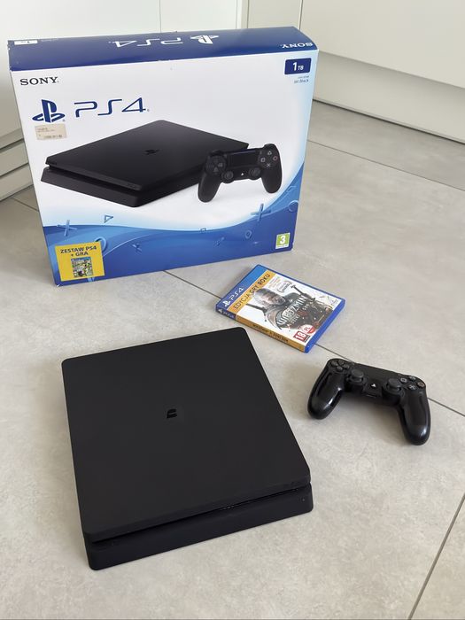Konsola Playstation 4 slim SONY stan idealny