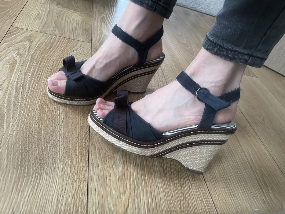 Espadryle na koturnie 37
