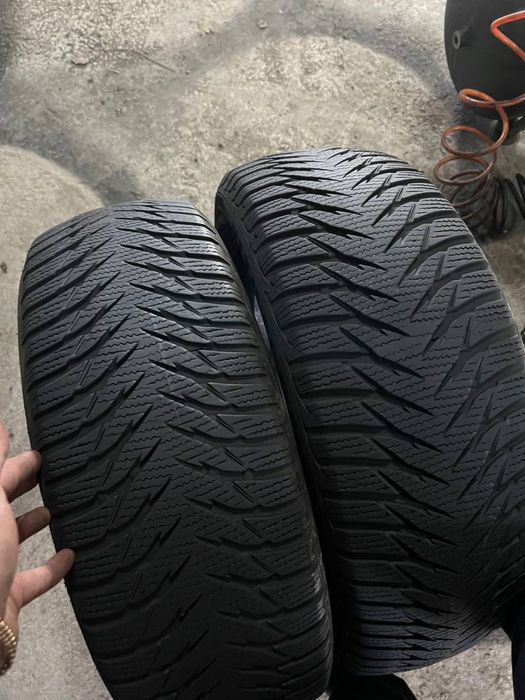 Автошини зимові GOOD YEAR 205/55/16 (2шт)Колеса,Гума,Скати, Шини)