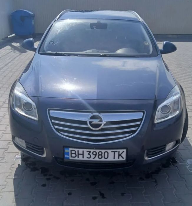Опель інсігнія 2011р.в  4х4 2.0 дизель