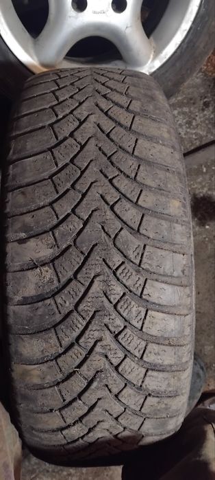 Продам комплект колес 195/65/R15
