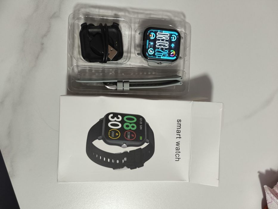 Vários smartwatchs