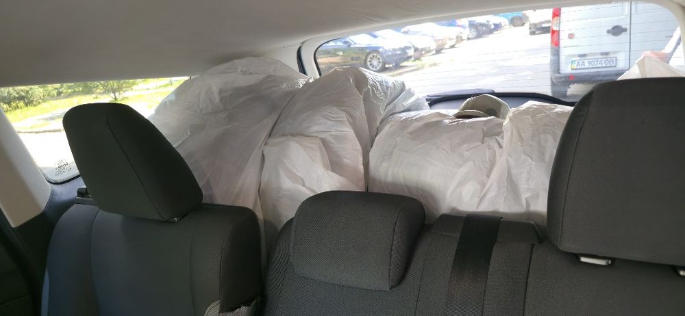 ford escape 2.5 газ/бензиг