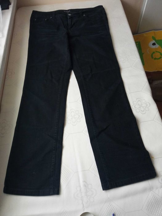 Laura Scott damskie spodnie jeans pas 86cm