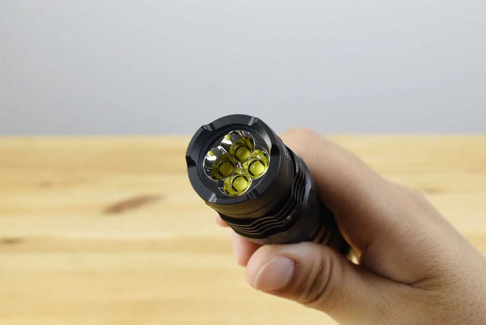 Nitecore P10iX Надпотужний Тактичний Ліхтар 4000 Люмен STROBE READY