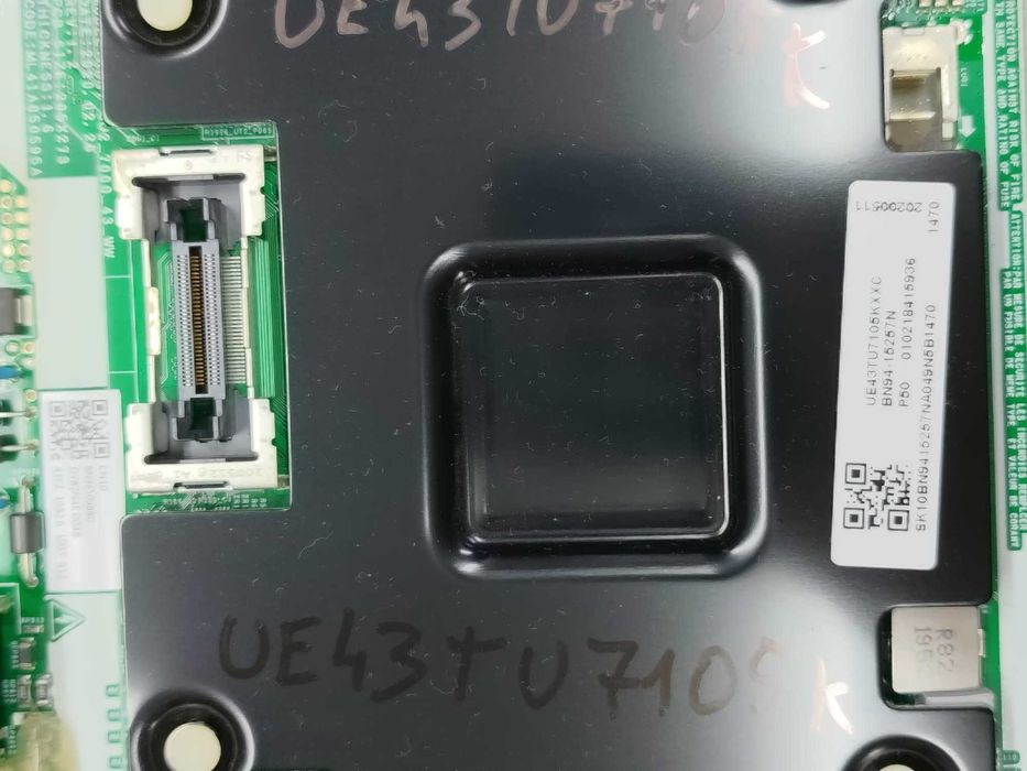 TV Samsung UE43TU7105K