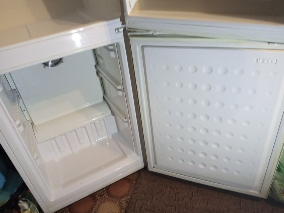 Холодильник  Веко