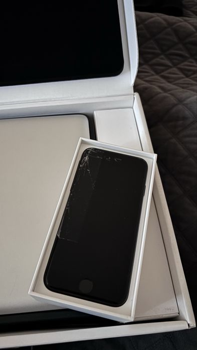 MacBook Pro + iPad + iPhone