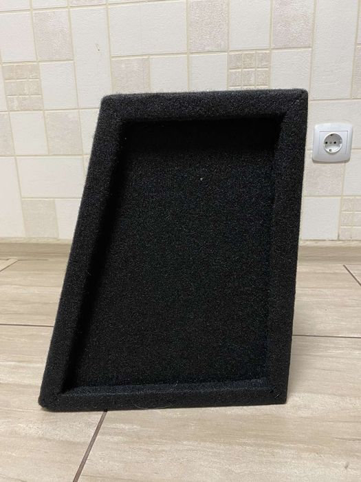 Короб под сабвуфер 12дюйм. ЗЯ з косою стінкою