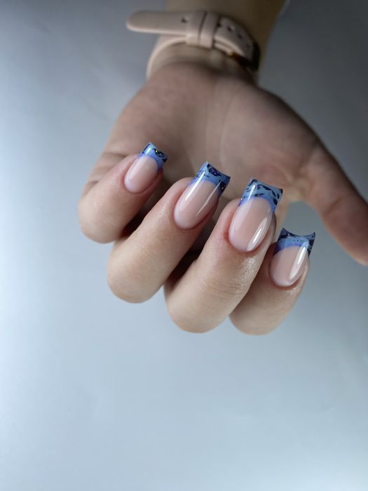 Наращивание ногтей