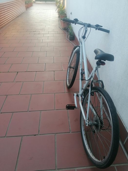Vendo bicicleta de usada em bom estado