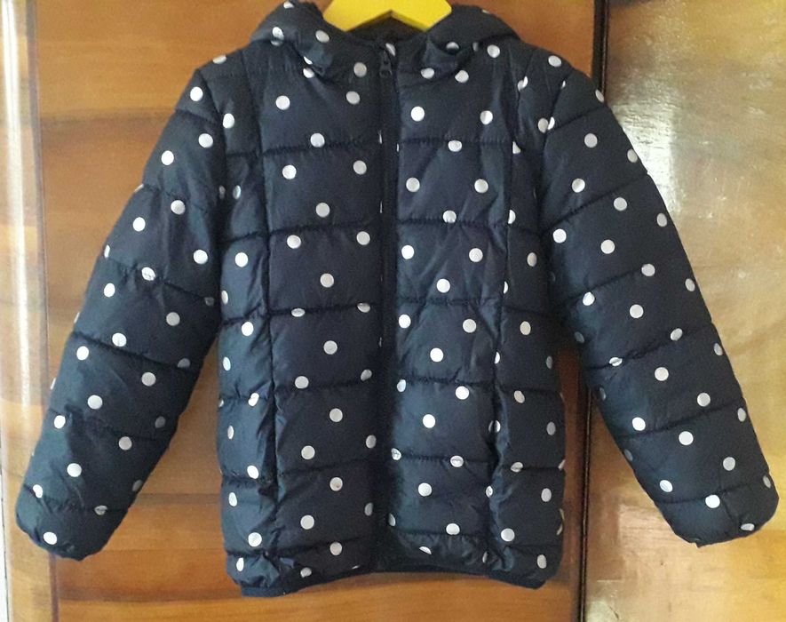 Дитяча куртка на дівчинку