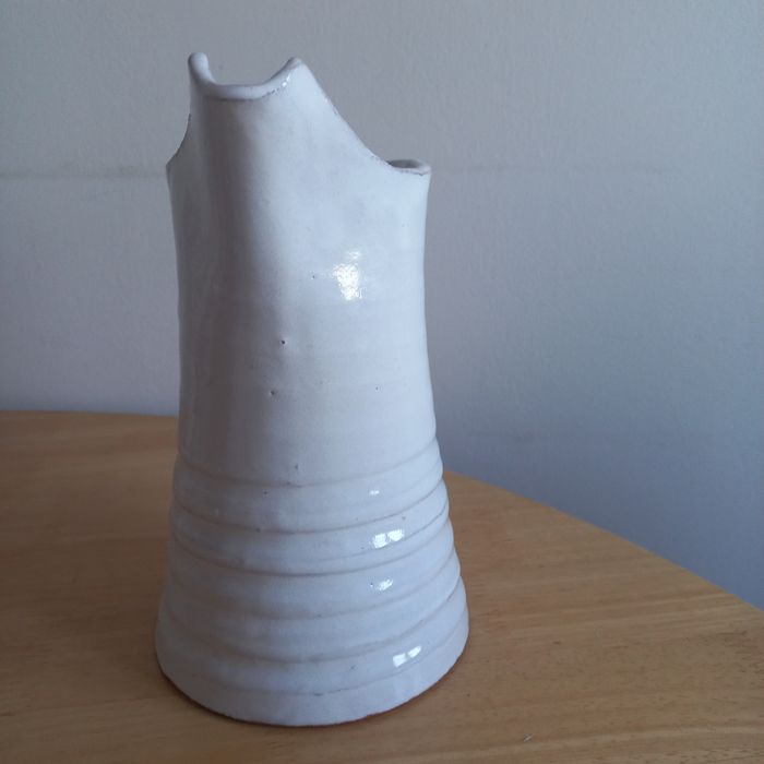 Jarro de cerâmica 21x13cm branco