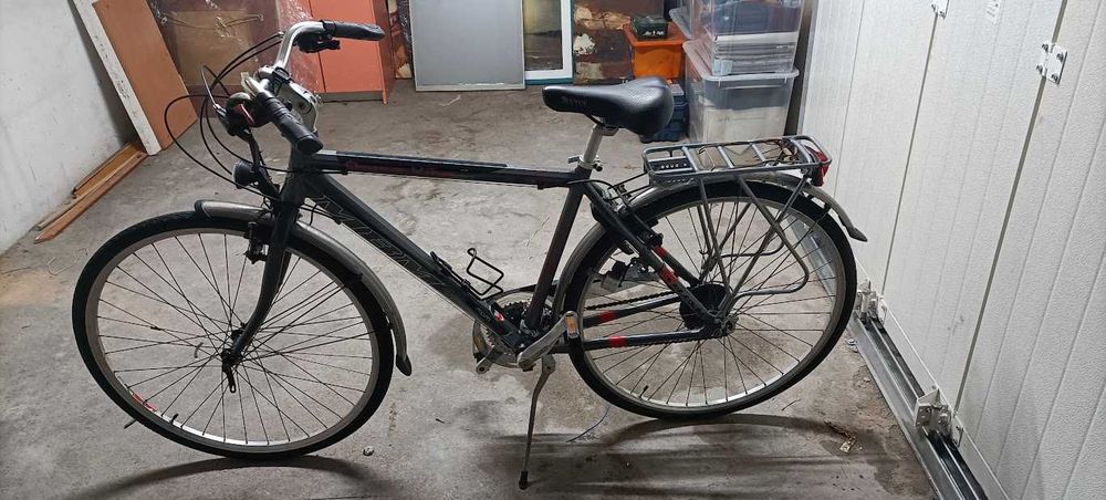 Bicicleta pouco uso e em bom estado.