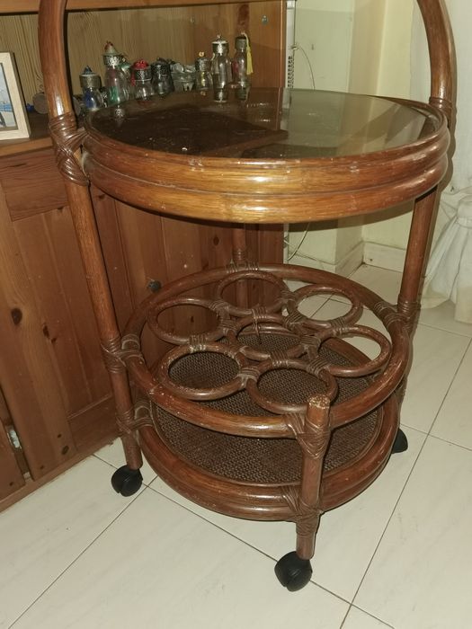 Carrinho de bebidas em Bambu