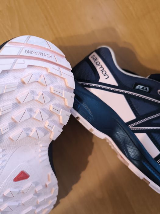 Кросівки Salomon Waterproof р.38/24см.